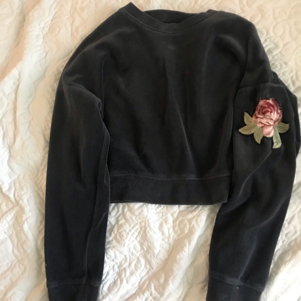 Cropped sweater